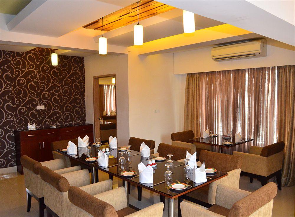 Hotel La Villa Western By Sea Pearl Beach Resort & Spa Dhaka Exterior photo