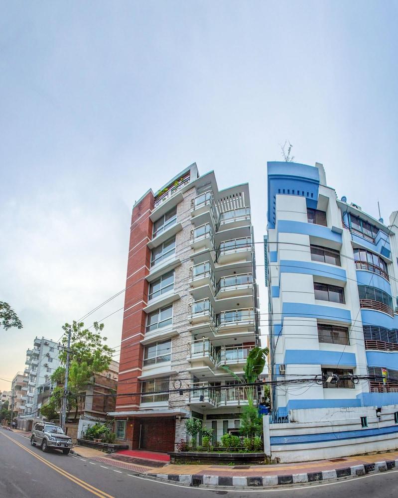 Hotel La Villa Western By Sea Pearl Beach Resort & Spa Dhaka Exterior photo