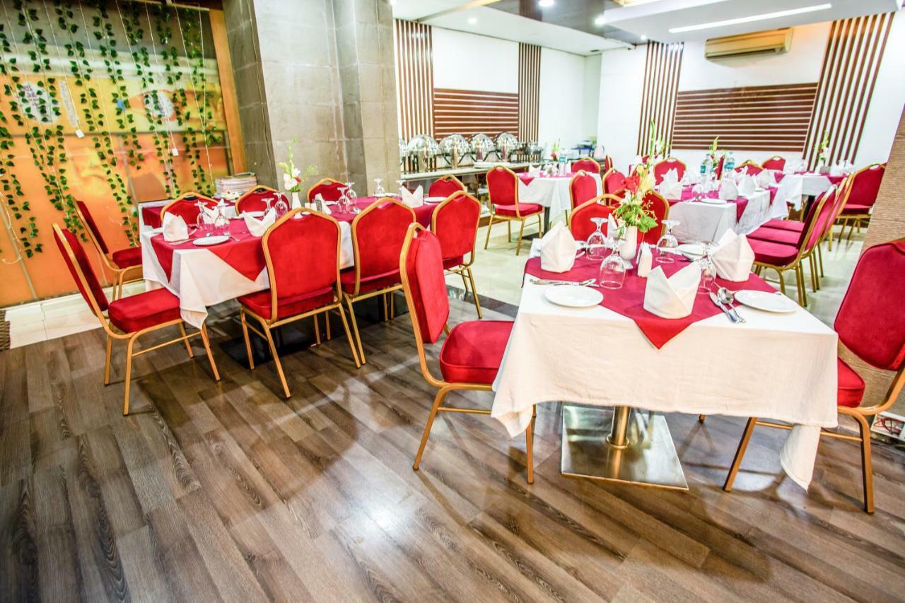 Hotel La Villa Western By Sea Pearl Beach Resort & Spa Dhaka Exterior photo